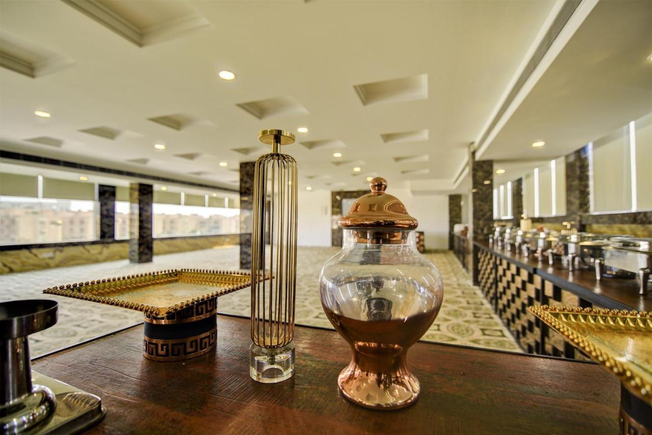 Country Inn Hotels & Resorts Vrindavan Ngoại thất bức ảnh